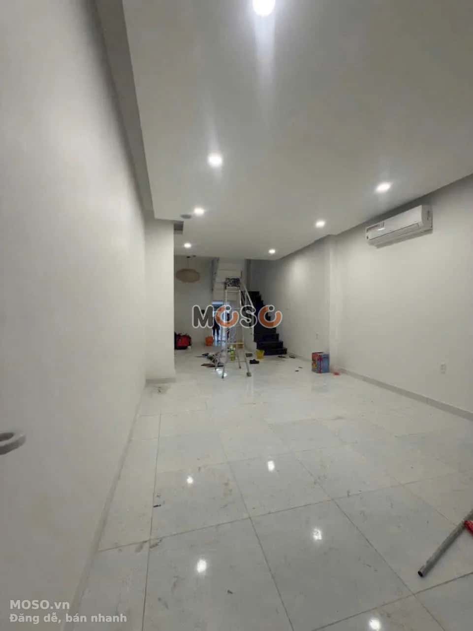 Cho thuê nhà hẻm Đường Trần Nhật Duật Quận 1, TP.HCM – 8 phòng ngủ, giá 70 triệu - ảnh 3